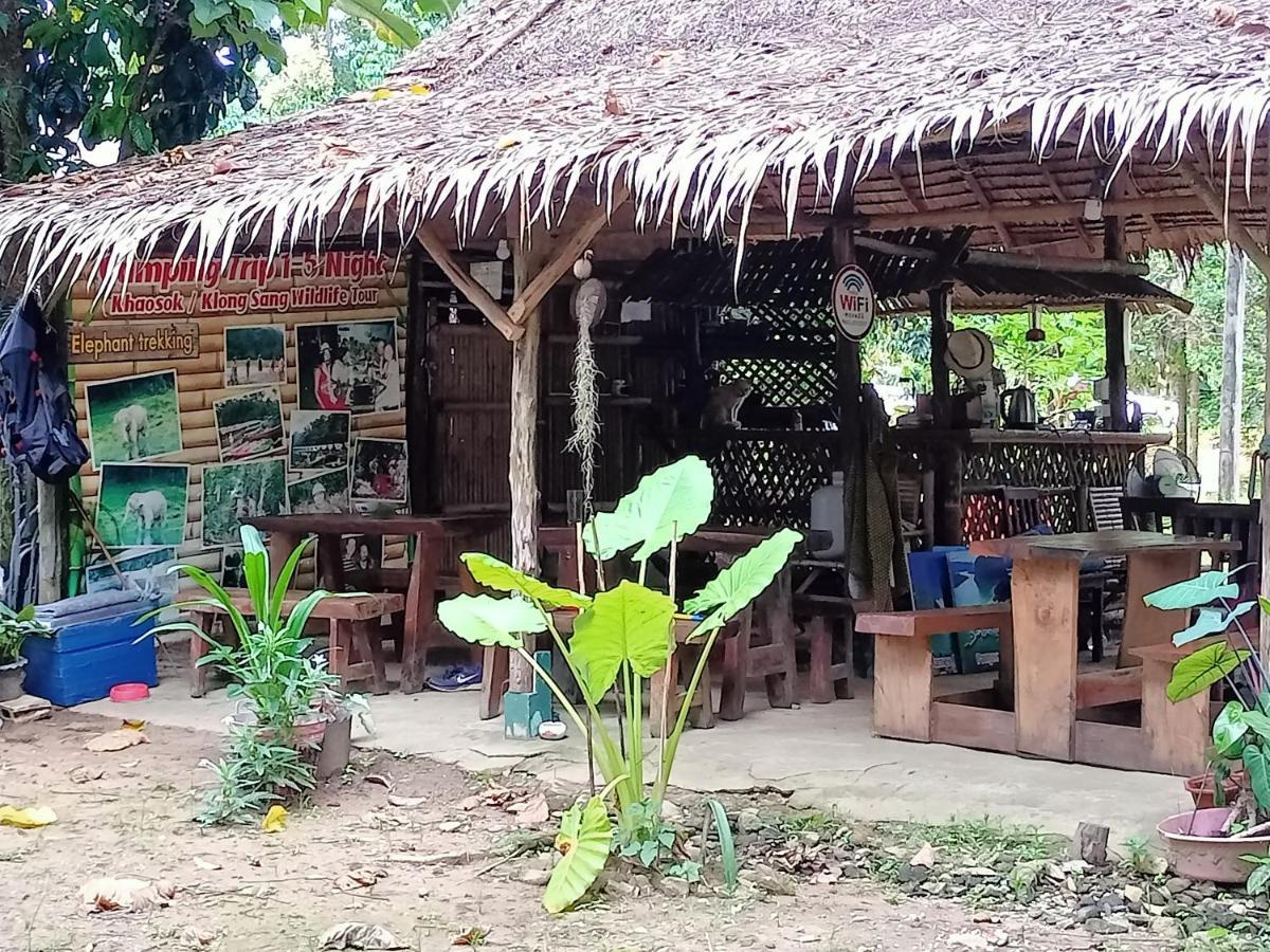 Апартаменты Khai Jungle Experience Camp & Tour Khao Sok National Park Экстерьер фото
